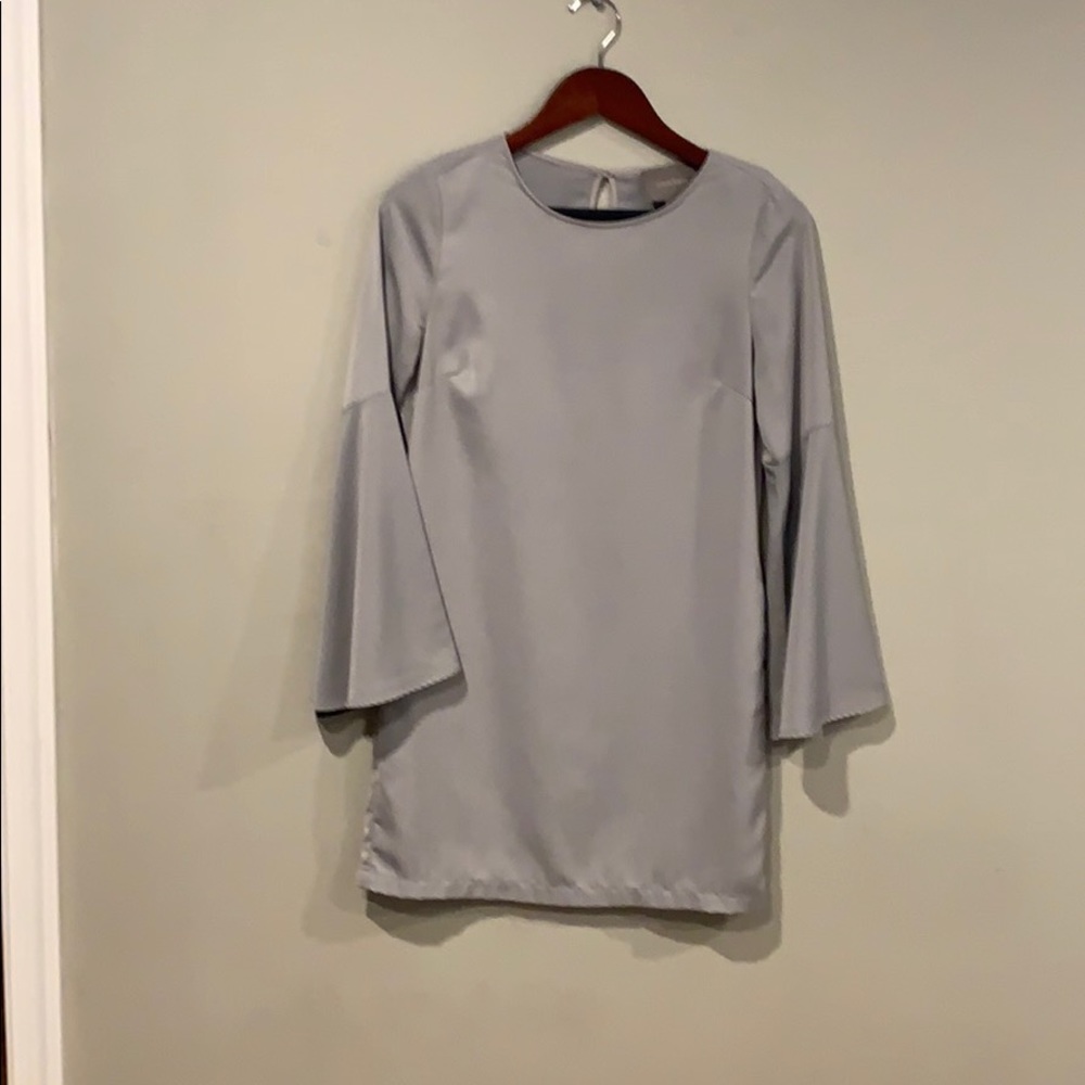 Grey/black long flare sleeve mini dress